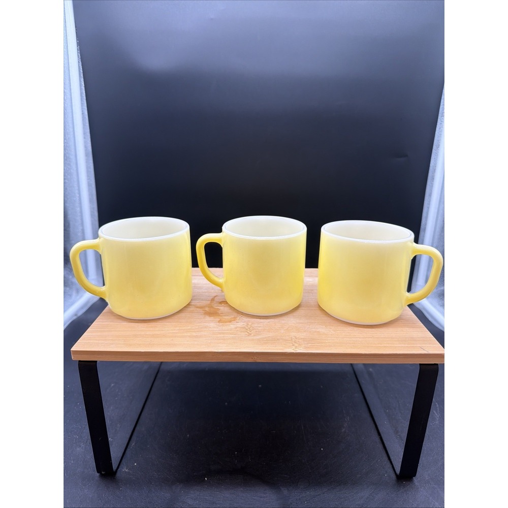 Vintage Federal Glass Company Pale Yellow D handle Coffee Mugs Milk Glass Lot 3